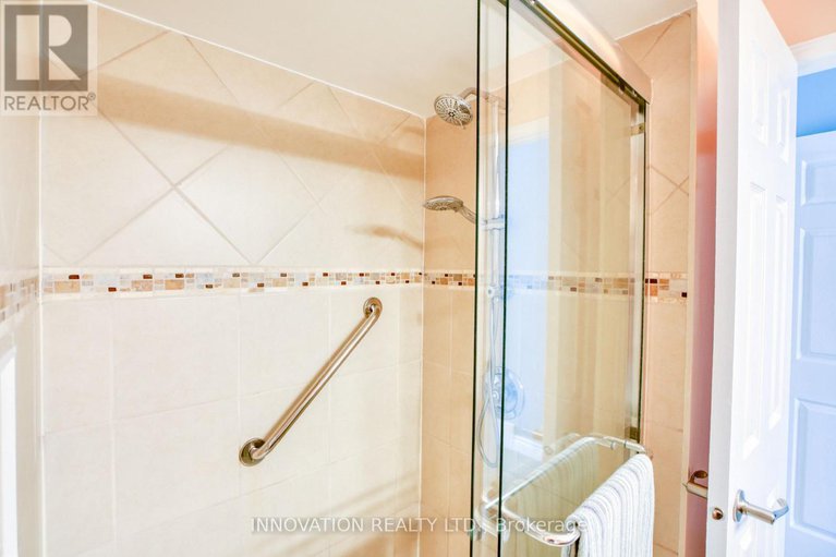 29329321/4-innesbrook-court/stittsville-central/ottawa/ontario/K2S1C7_31