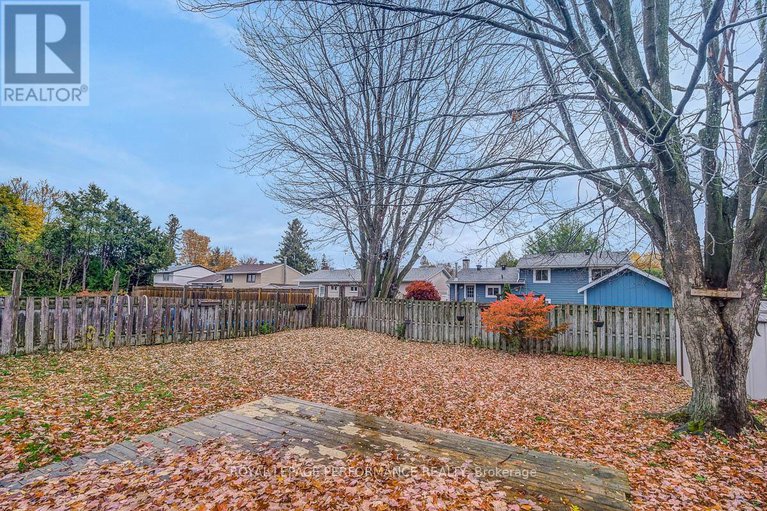 29066591/741-eastvale-drive/beacon-hill-north/ottawa/ontario/K1J6Z8_40