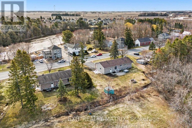 29597745/60-charles-street/north-stormont-finch-twp/north-stormont/ontario/K0A1R0_33