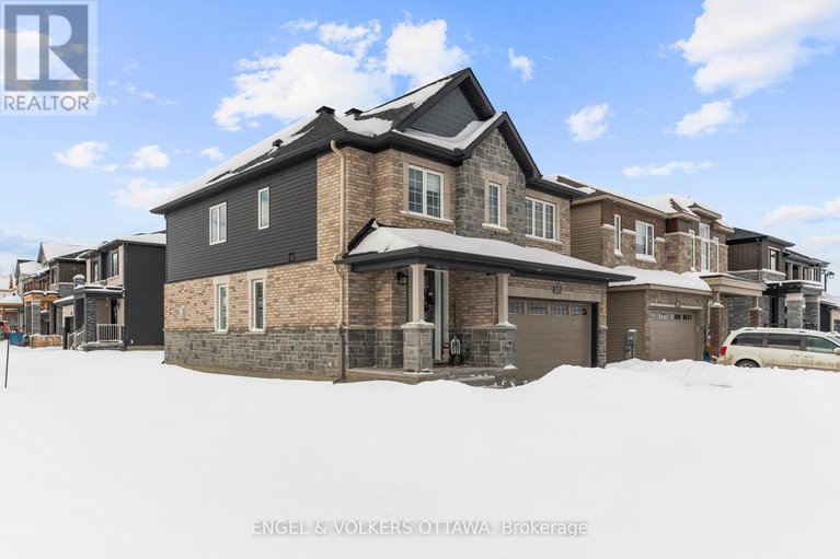 28163519/2053-wanderer-avenue/mahogany-community/ottawa/ontario/K4M0X1_34
