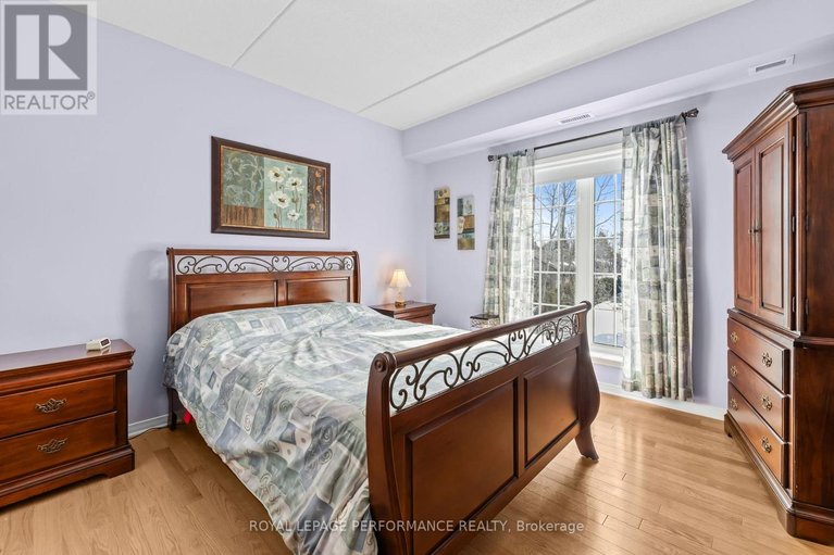 29447131/206-2360-albert-street/town-of-rockland/clarence-rockland/ontario/K4K0C4_42