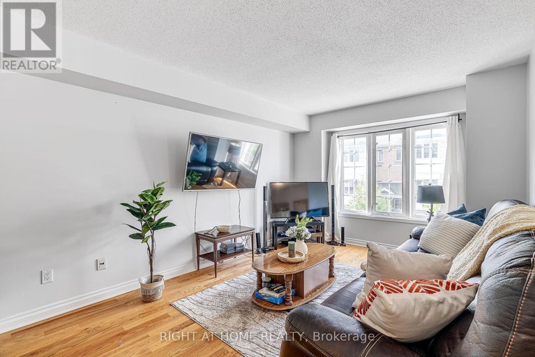 28641678/134-fordham-private/central-park/ottawa/ontario/K2C4G5_21