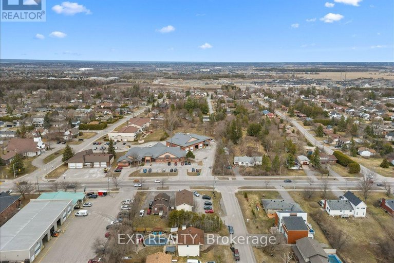 29596534/4-bobcat-way/stittsville-south/ottawa/ontario/K2S1P3_46