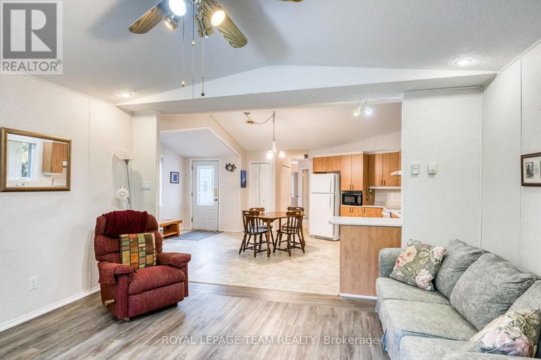28753812/200-smith-lane/pakenham/mississippi-mills/ontario/K0A2X0_31