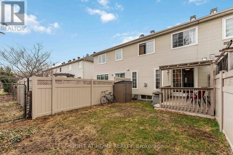 29594406/52-fieldberry-private/stonebridge/ottawa/ontario/K2J5E8_30