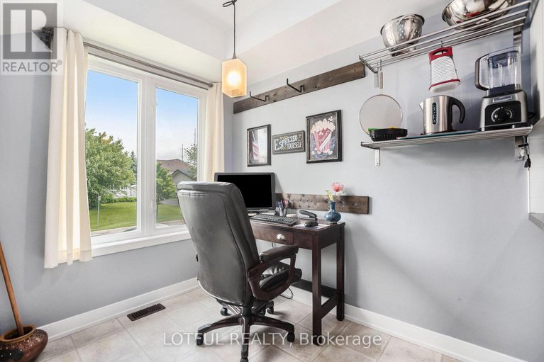 28641676/a-2016-dorima-street/avalon-east/ottawa/ontario/K4A0X5_15