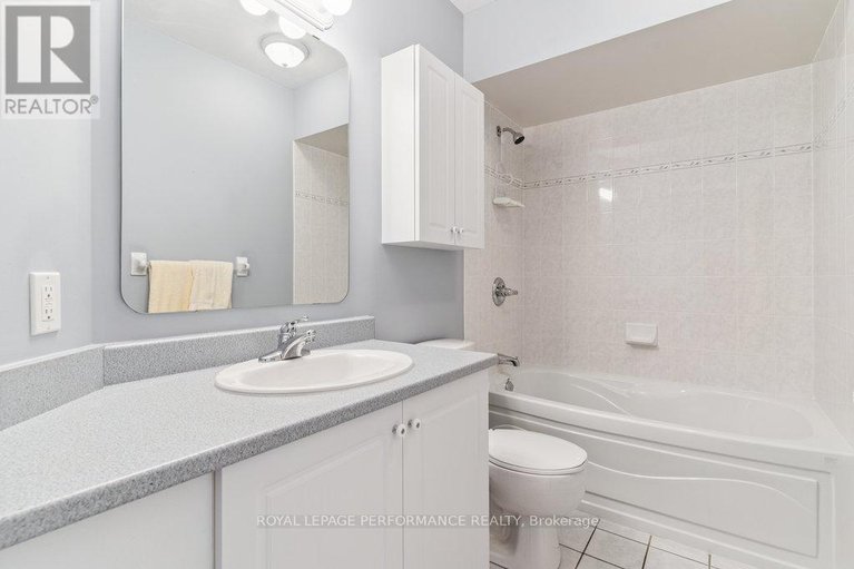 28546578/131-arrowwood-drive/stittsville-south/ottawa/ontario/K2S2G3_7