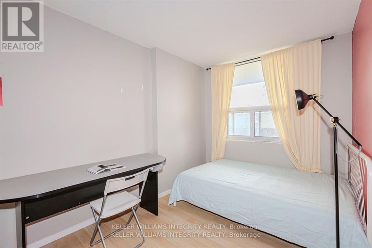28490447/803-1380-prince-of-wales-drive/carleton-square/ottawa/ontario/K2C3N5_22