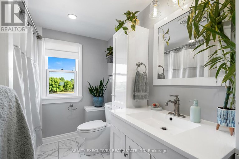28776081/12705-maple-ridge-road/north-dundas-winchester-twp/north-dundas/ontario/K0C2K0_23