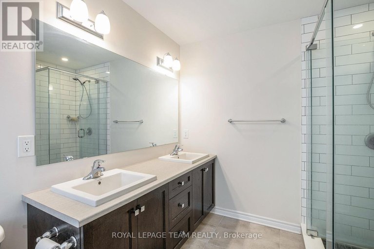 28875881/521-kindred-crescent/north-grenville-twp-kemptville-south/north-grenville/ontario/K0G1J0_27