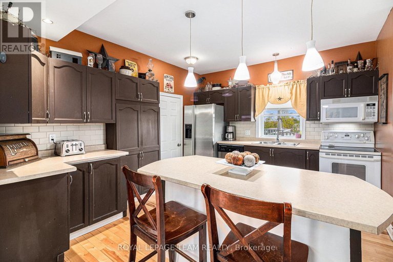 29111116/11845-county-43-road/north-dundas-mountain-twp/north-dundas/ontario/K0C2K0_14