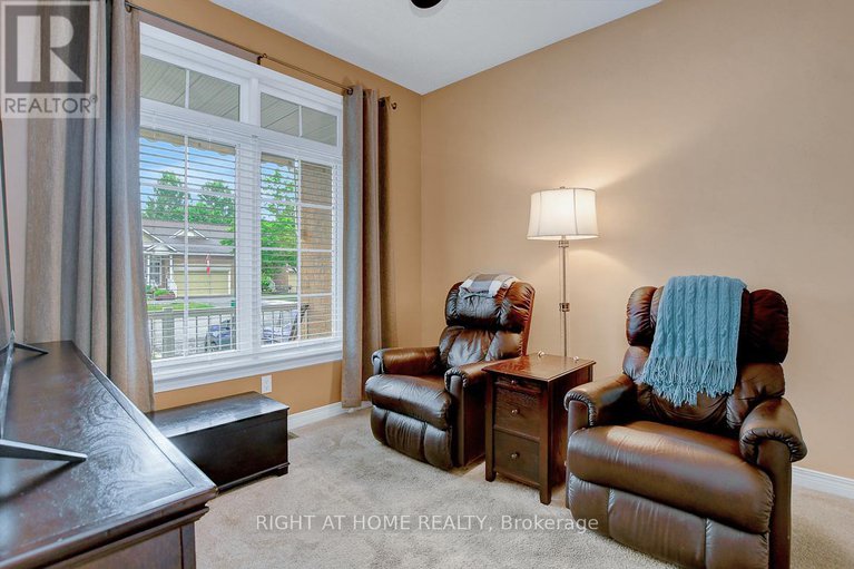 28557932/36-sable-run-drive/stittsville-central/ottawa/ontario/K2S1W8_23
