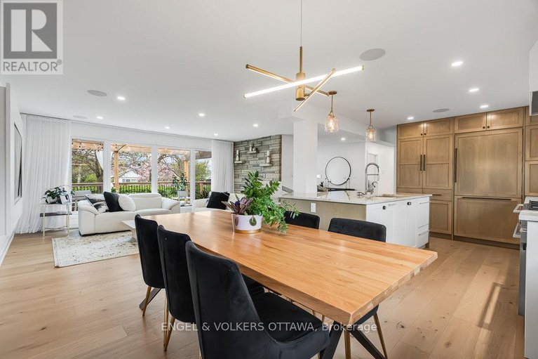28298907/953-fairlawn-avenue/mckellar-heightsglabar-park/ottawa/ontario/K2A3S7_27
