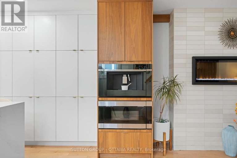 29613583/81-armstrong-street/hintonburg/ottawa/ontario/K1Y2V6_14