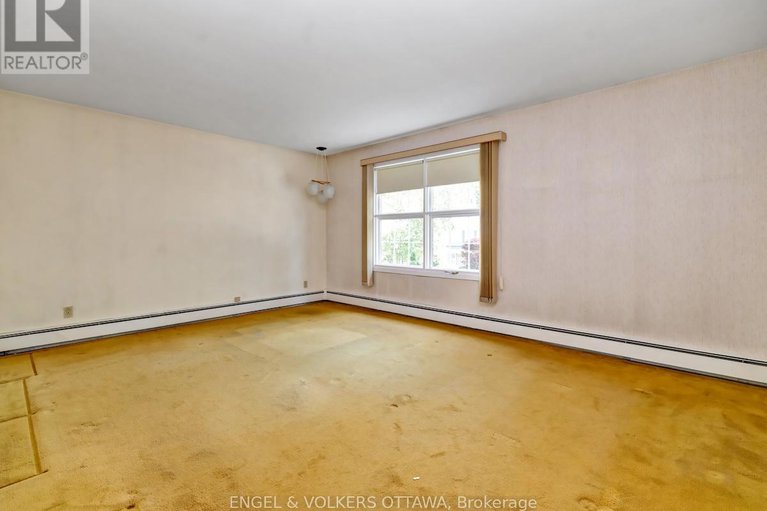 28544355/968-sadler-crescent/whitehaven/ottawa/ontario/K2B5H7_38