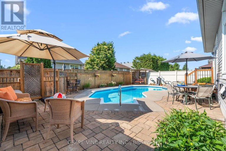 28591080/865-markwick-crescent/notting-hillsummerside/ottawa/ontario/K4A4M7_4