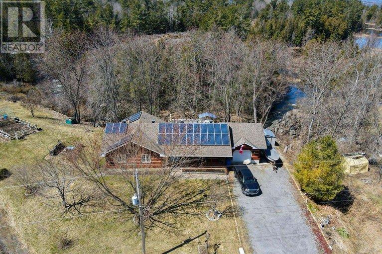 28208753/206-old-pakenham-road/fitzroy/ottawa/ontario/K0A1X0_42