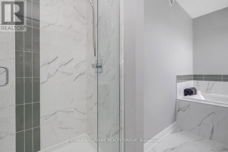 29228847/609-misty-street/village-of-russell/russell/ontario/K4R0G3_24