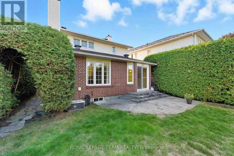 28977787/54-pickwick-drive/cedargrovefraserdale/ottawa/ontario/K2J3E8_32