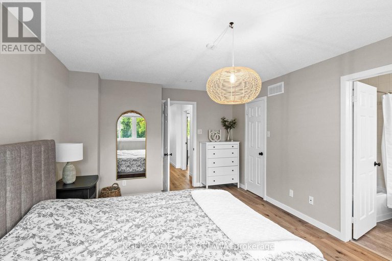 28507549/68-thornbury-crescent/centrepointe/ottawa/ontario/K2G6C4_22