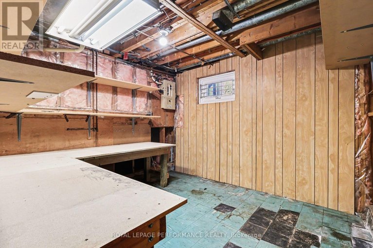 29614831/767-cross-avenue/elmvale-acresurbandale/ottawa/ontario/K1G3C9_26