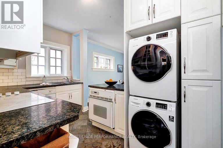 28390175/2-180-augusta-street/sandy-hill/ottawa/ontario/K1N8C1_21