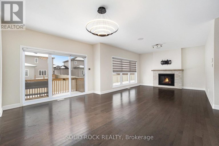 29104638/524-lucent-street/village-of-russell/russell/ontario/K4R0G3_9