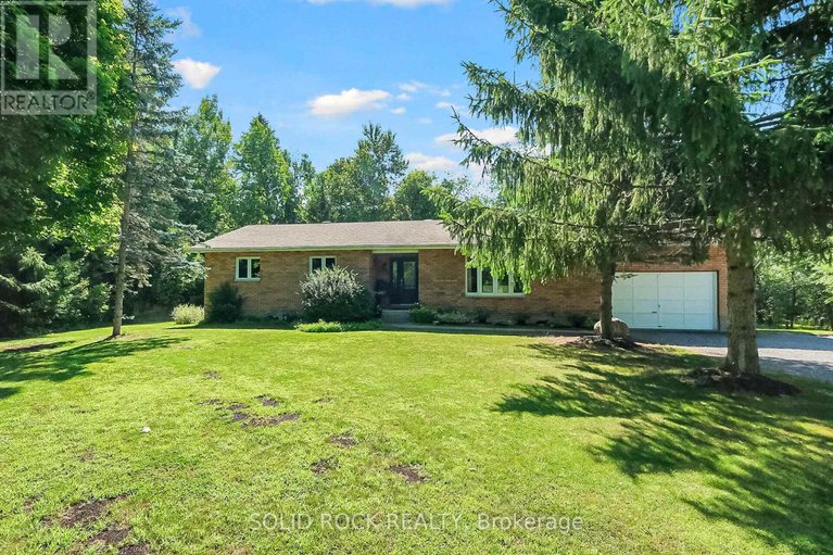 28631111/209-deerwood-drive/fitzroy-ward-south-west/ottawa/ontario/K0A2H0_4