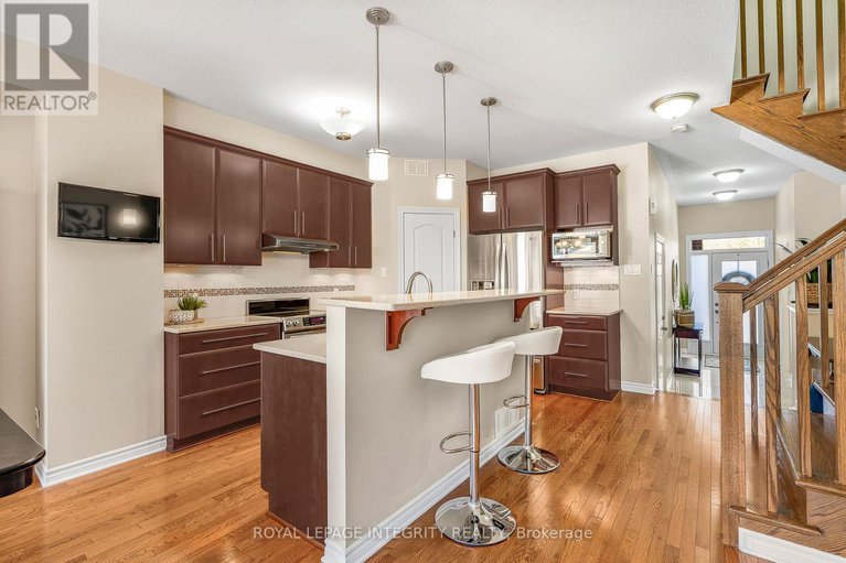 28931410/532-rochefort-circle/avalon-west/ottawa/ontario/K4A0M8_6
