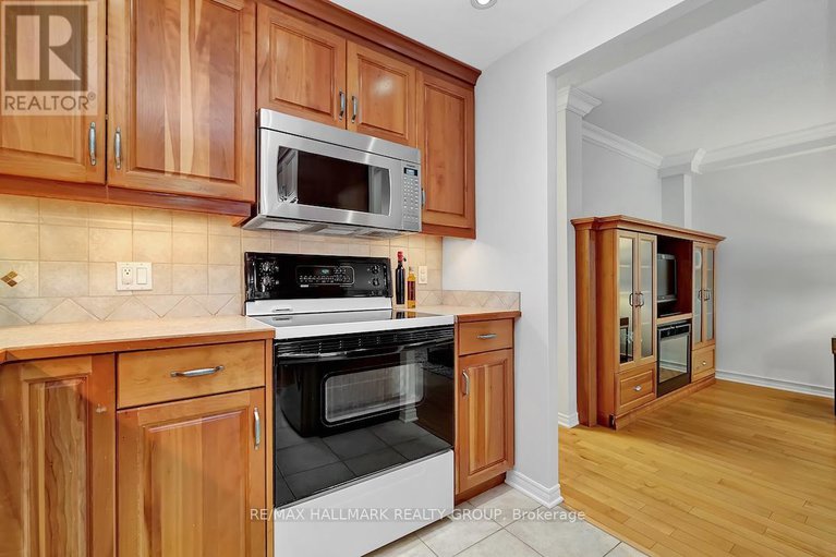 29355188/330-515-st-laurent-boulevard/viscount-alexander-park/ottawa/ontario/K1K3X5_17