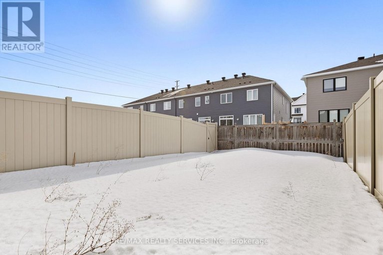 29447721/724-rouncey-road/emerald-meadowstrailwest/ottawa/ontario/K2S1B6_69