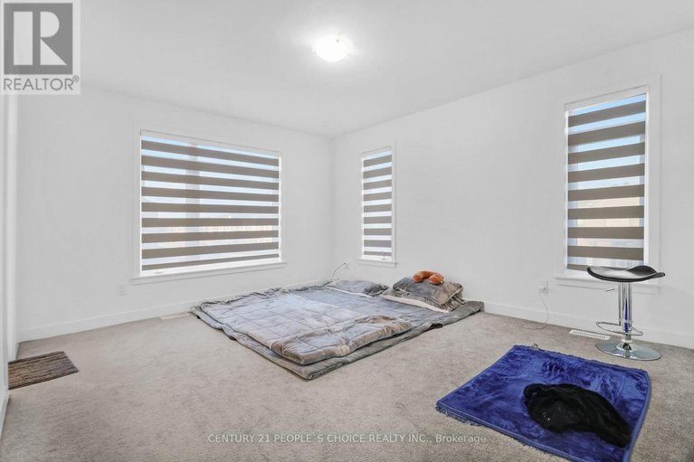 29070201/300-makobe-lane/riverside-southgloucester-glen/ottawa/ontario/K4M0L9_25