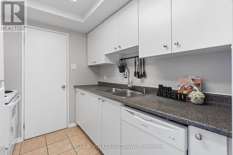 28611084/610-45-holland-avenue/ottawa-west/ottawa/ontario/K1Y4S3_6