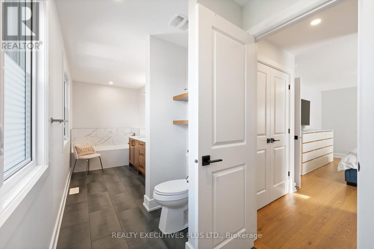 28668937/1299-diamond-street/town-of-rockland/clarence-rockland/ontario/K4K0M5_21