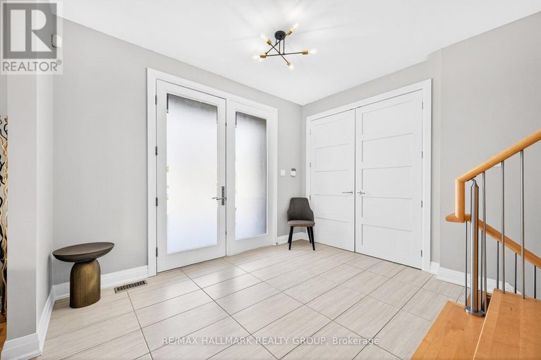 29230900/114-rita-avenue/meadowlandsst-claire-gardens/ottawa/ontario/K2G2H3_2