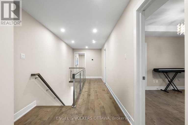 29087495/190-northwestern-avenue/ottawa-westtunneys-pasture/ottawa/ontario/K1Y0M3_22