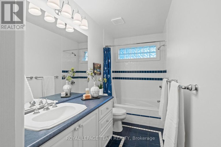 29034501/6437-waddion-drive/greely/ottawa/ontario/K4P1E7_23