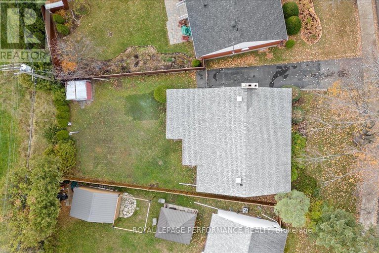 29083781/234-knox-crescent/riverview-park/ottawa/ontario/K1G0K8_45