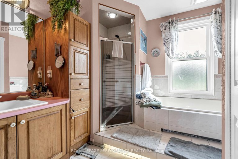 28622268/19943-county-18-road/south-glengarry-charlottenburgh-twp/south-glengarry/ontario/K0C2J0_23