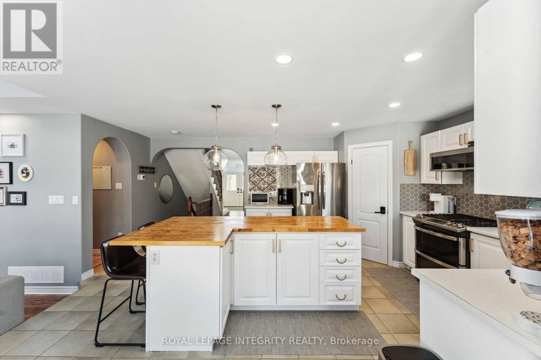 28601009/4-bracewood-way/stonebridge/ottawa/ontario/K2J4Y3_21