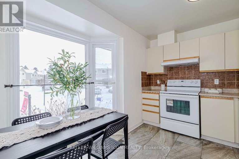 29292675/8-104-mcdermot-court/katimavik/ottawa/ontario/K2L3V2_3