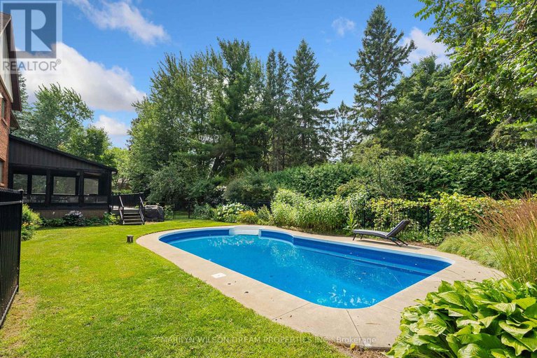 28783066/3-east-healey-avenue/stittsville-south/ottawa/ontario/K2S1J9_3