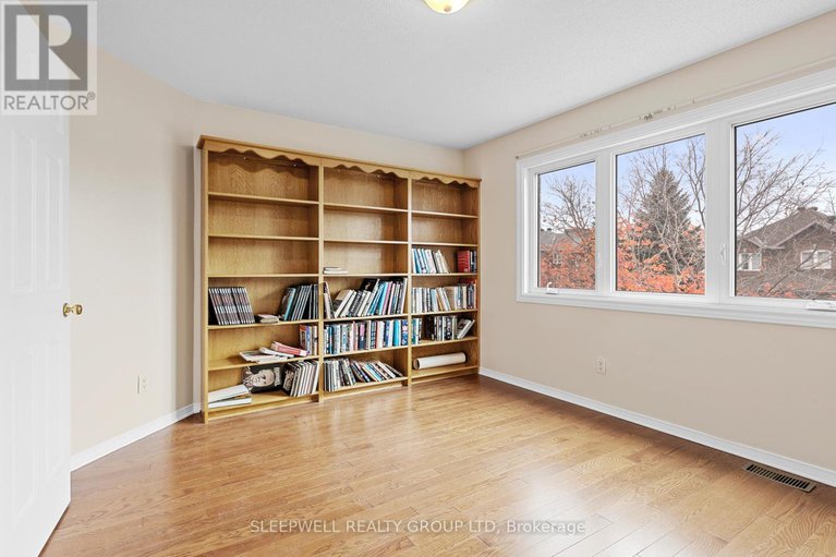 29032695/12-cedar-park-street/central-park/ottawa/ontario/K2C4B3_25