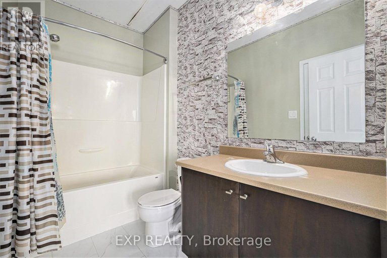 28525103/250-shanly-private/stonebridge/ottawa/ontario/K2J5X6_14