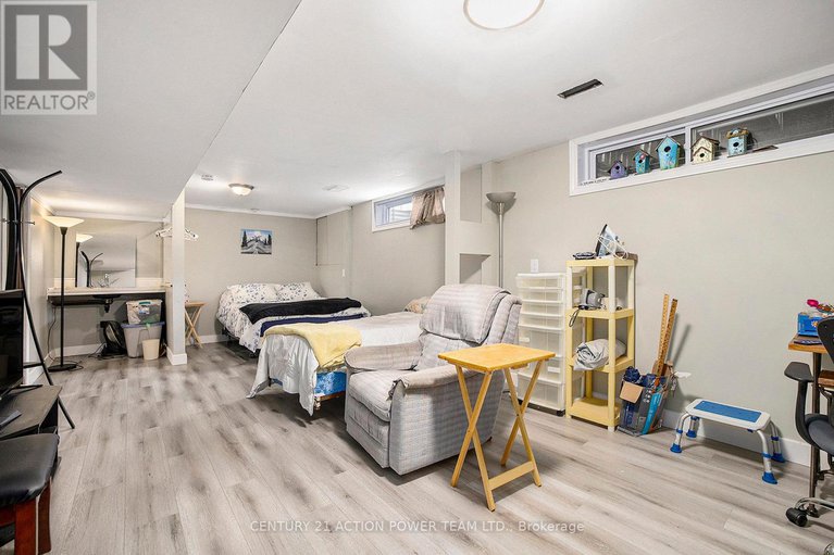 28389269/1829-cloverlawn-crescent/beacon-hill-south/ottawa/ontario/K1J6V6_26