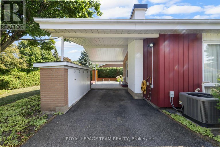 28862430/30-ellery-crescent/lynwood-village/ottawa/ontario/K2H6M6_4