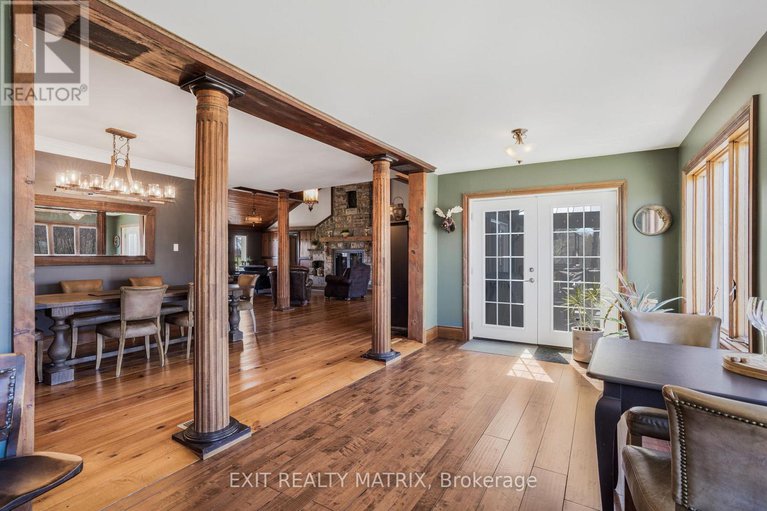 28250158/2228-ste-anne-road/lorignal/champlain/ontario/K0B1K0_24