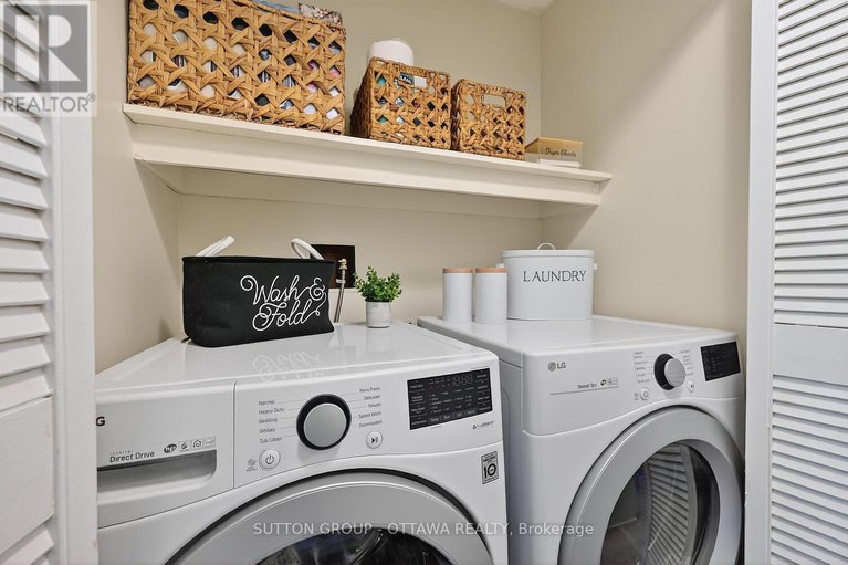 29116675/1-bayside-private/mooneys-bayriverside-park/ottawa/ontario/K1V9R3_23