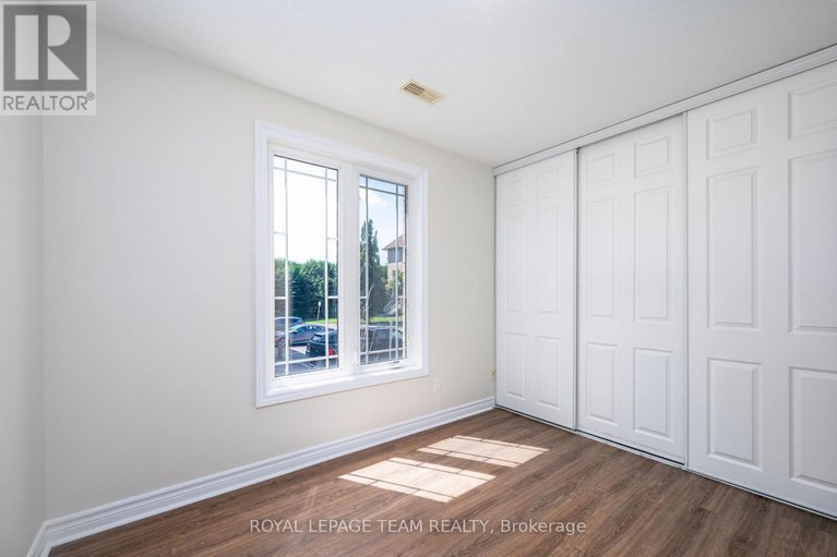 28515146/4-236-paseo-private/centrepointe/ottawa/ontario/K2G4N7_18
