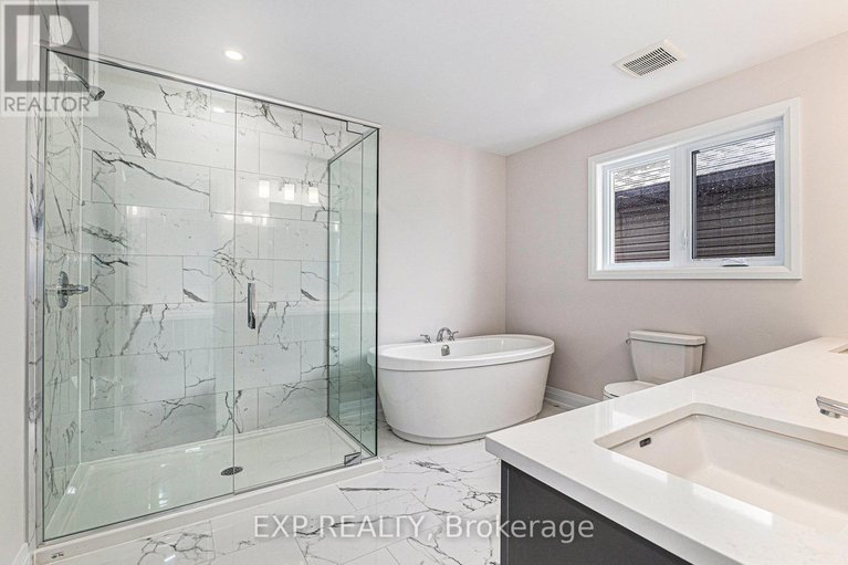 29159788/402-fleet-canuck-private/huntley-ward-south-east/ottawa/ontario/K2M0M5_20